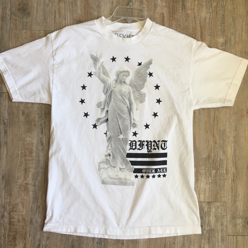 DFYNT Short Sleeve Graphic T-Shirt | Men’s Large